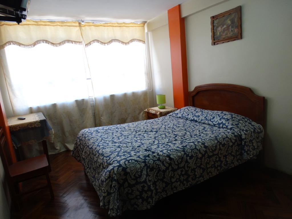 Presidente Inn ปูโน ภายนอก รูปภาพ