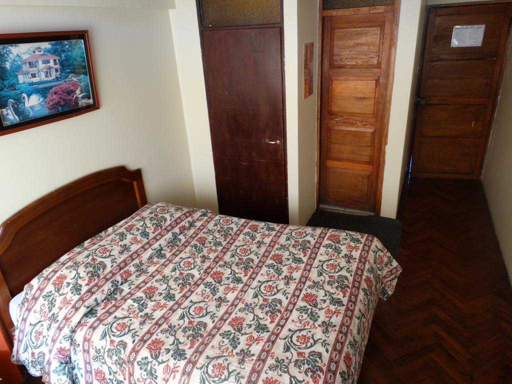 Presidente Inn ปูโน ภายนอก รูปภาพ