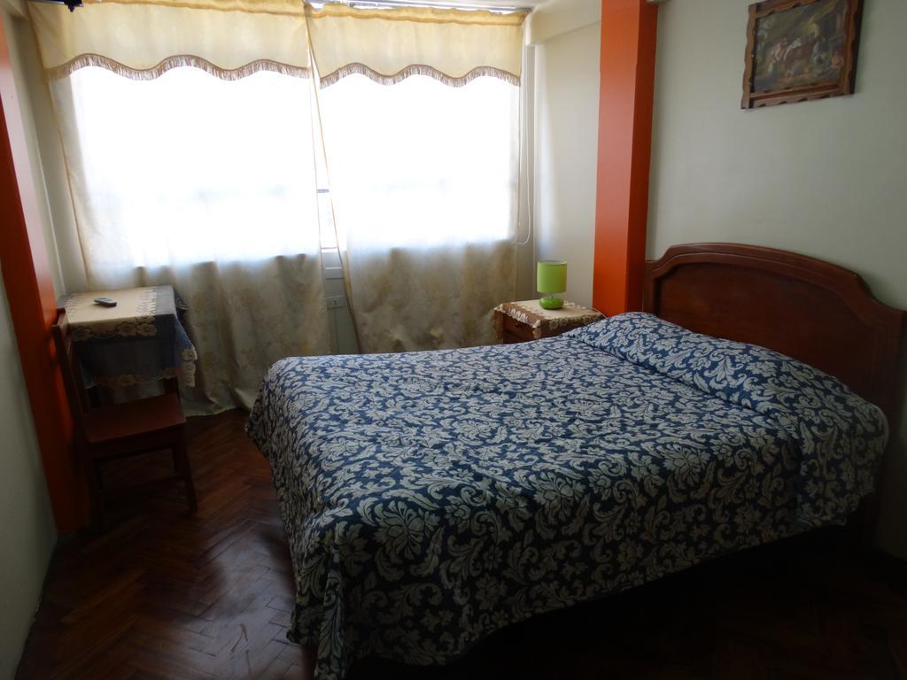 Presidente Inn ปูโน ภายนอก รูปภาพ