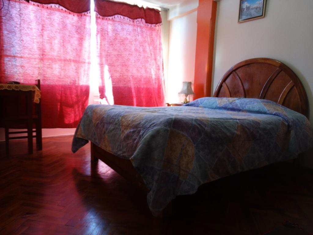 Presidente Inn ปูโน ภายนอก รูปภาพ
