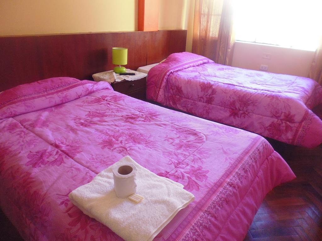 Presidente Inn ปูโน ภายนอก รูปภาพ