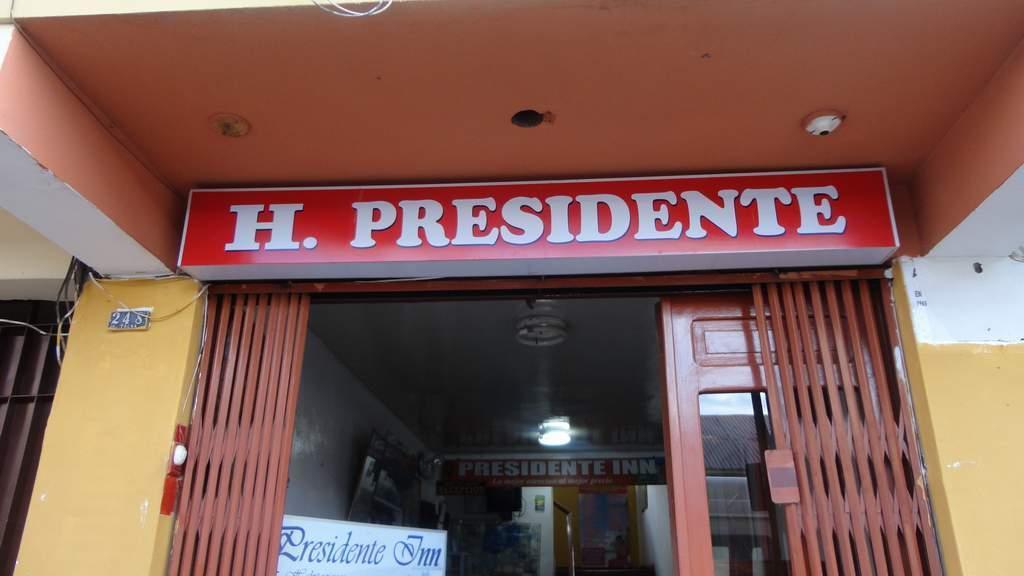Presidente Inn ปูโน ภายนอก รูปภาพ